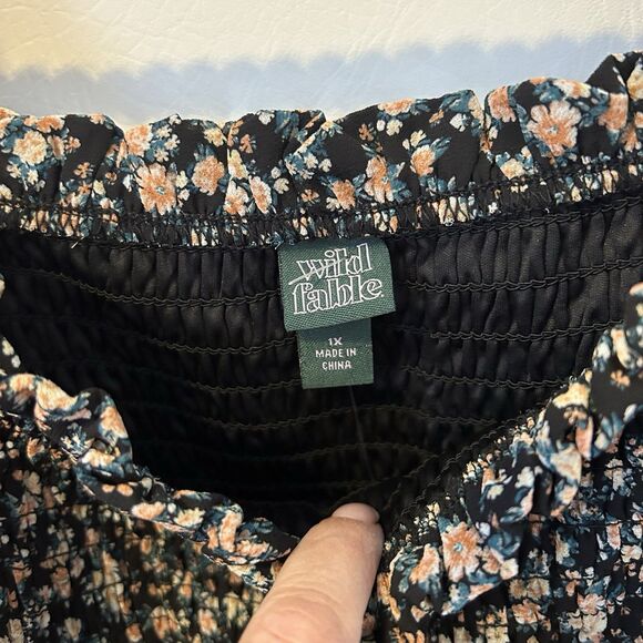 Womens Dark Ditsy Floral Dark Fairy Whimsigoth Top Size 1X Sheer Long Sleeve NWT - Picture 6 of 13